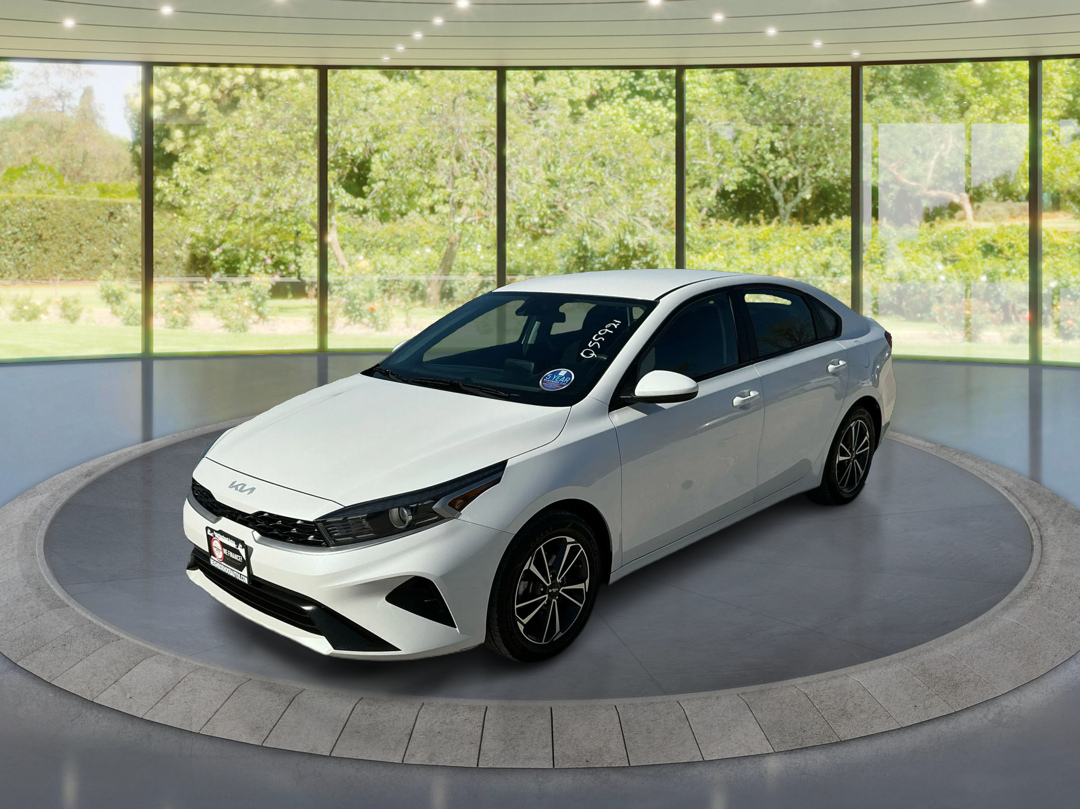 2022 Kia FORTE LXS's photo