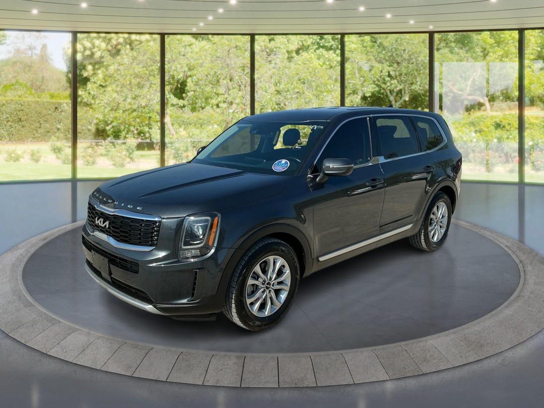 2022 Kia Telluride LX's photo
