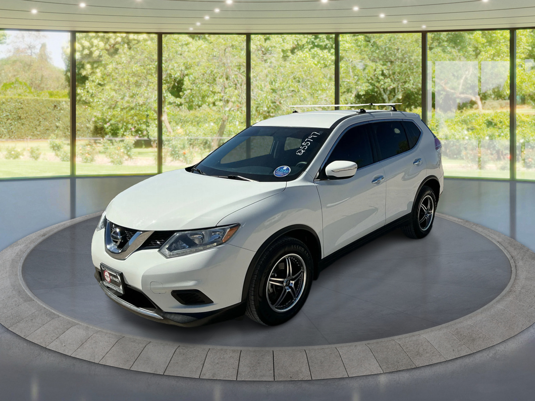2015 Nissan Rogue S's photo