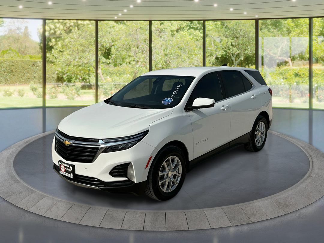 2022 Chevrolet Equinox LT's photo