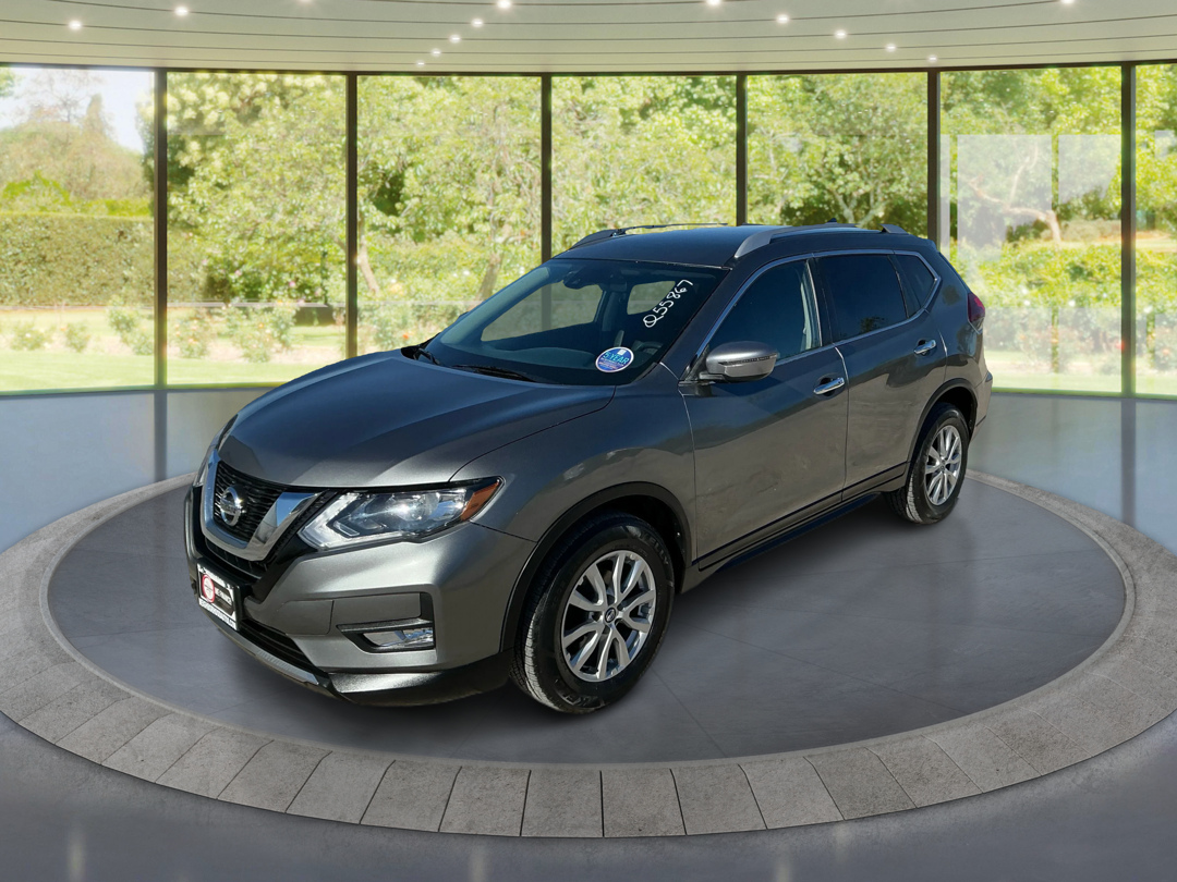 2019 Nissan Rogue SV's photo
