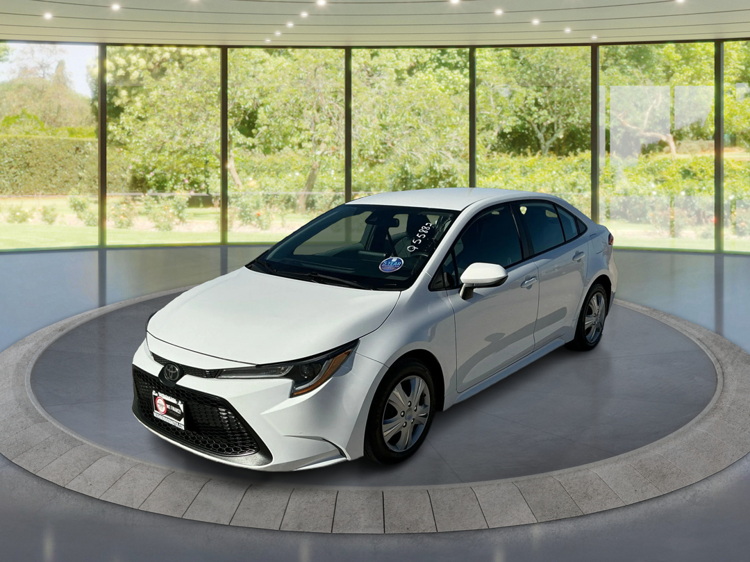 2022 Toyota Corolla LE's photo