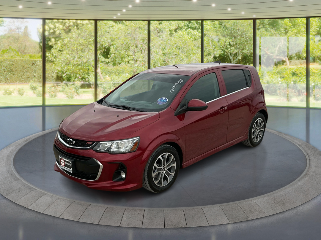 2020 Chevrolet Sonic LT's photo