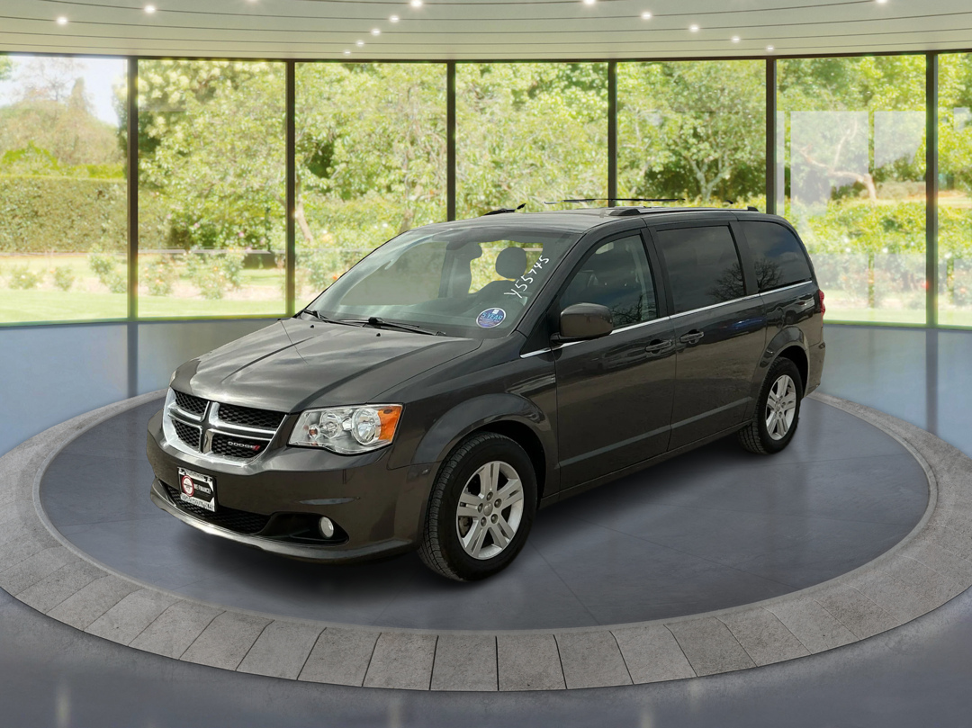 2019 Dodge Grand Caravan SXT's photo