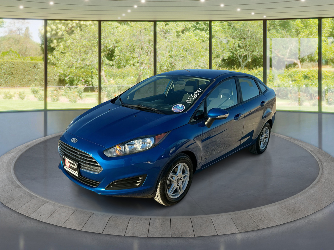 2019 Ford Fiesta SE's photo