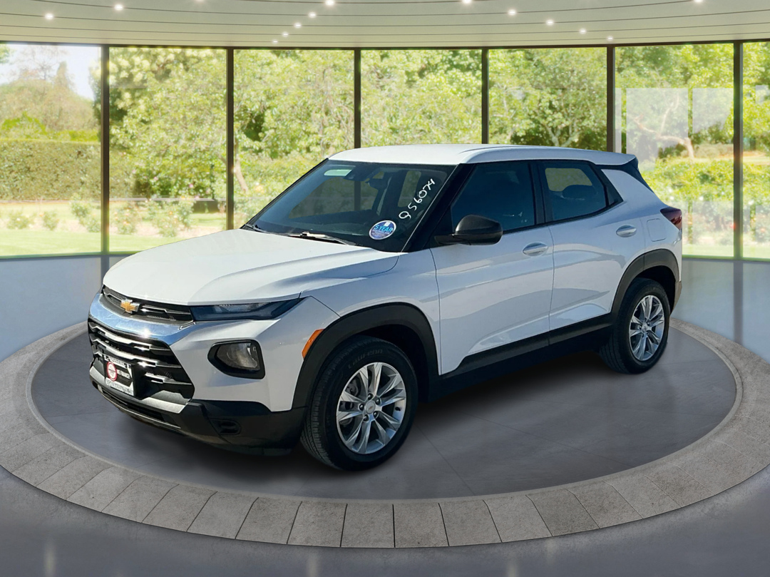 2022 Chevrolet Trailblazer LS's photo