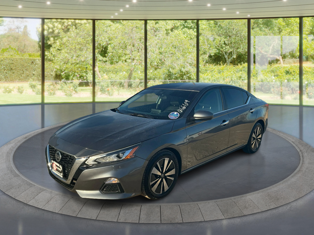 2021 Nissan Altima SV