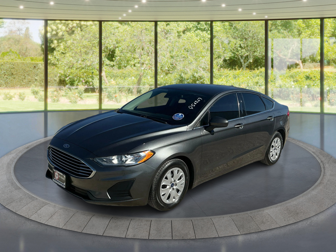 2019 Ford Fusion S