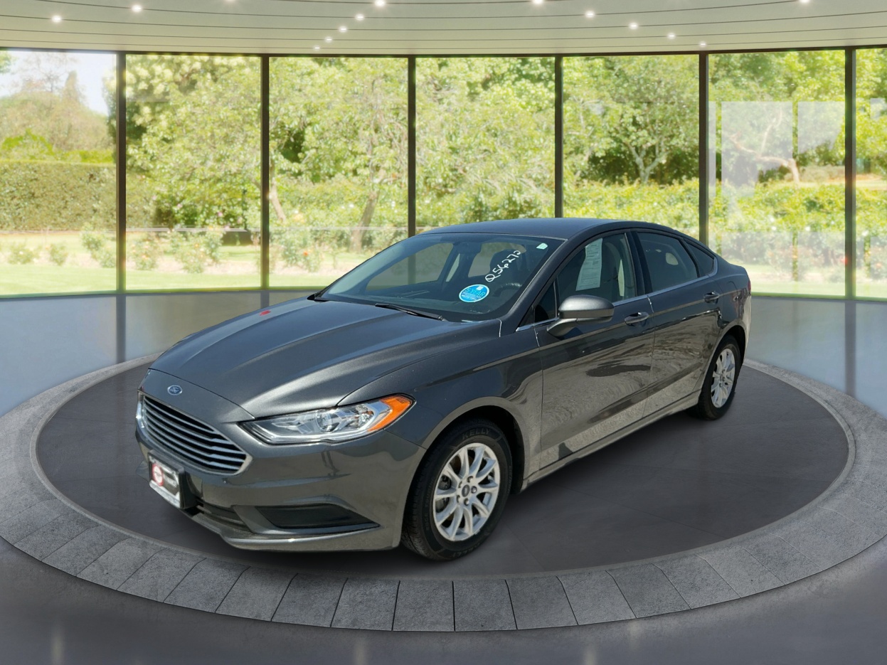 2018 Ford Fusion S FWD's photo