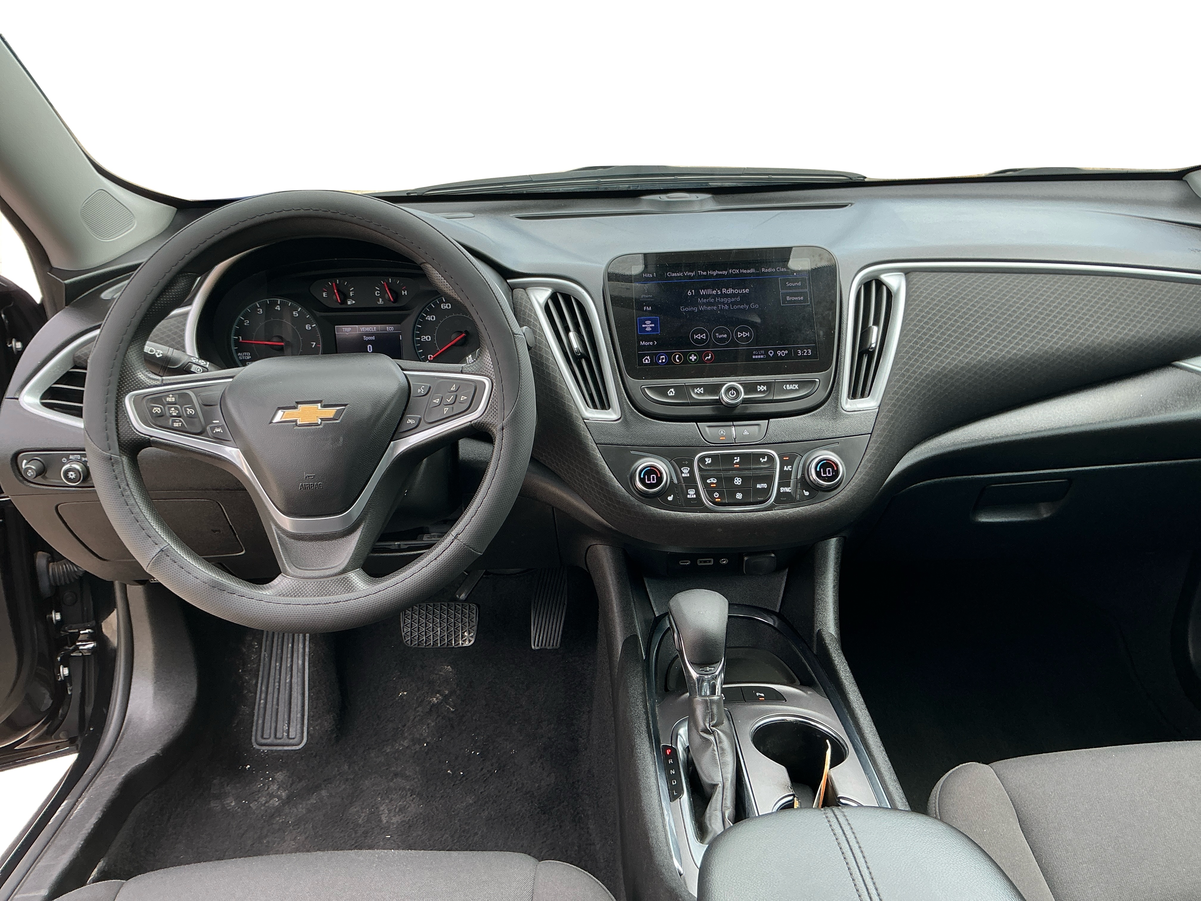 2023 Chevrolet Malibu 1LT - Photo 18